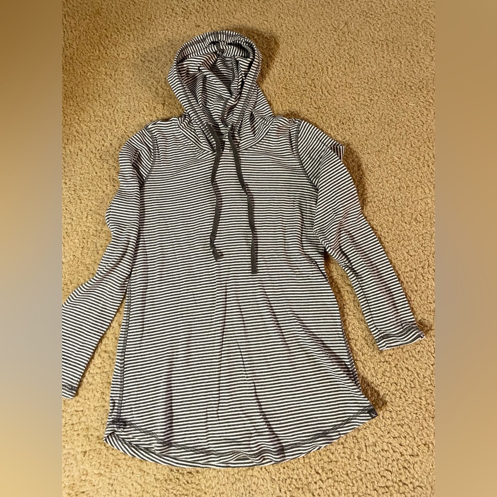 Eddie Bauer Black and White Striped Hooded Pullover